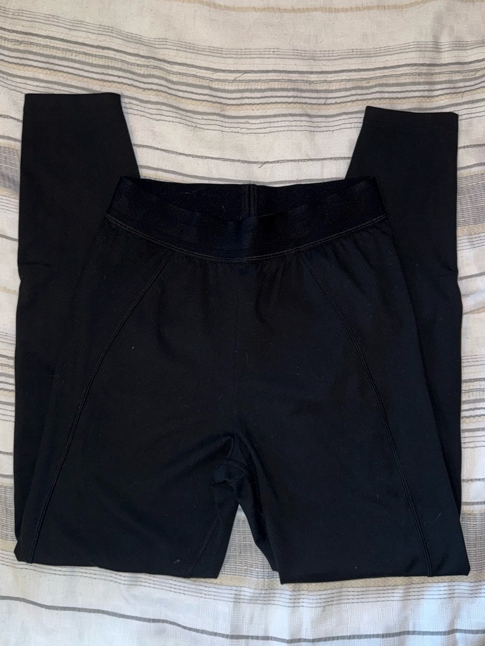 Victoria’s Secret PINK Active High-Waisted Leggings with Stretchy Fabric